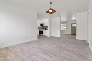 2290 W Village Dr, Phoenix, AZ 85023 - Photo 30