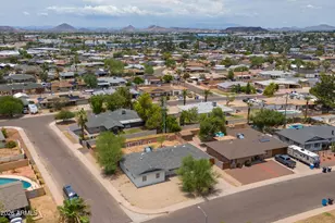 2290 W Village Dr, Phoenix, AZ 85023 - Photo 12