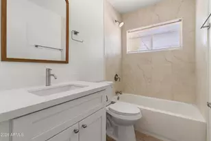2290 W Village Dr, Phoenix, AZ 85023 - Photo 18