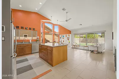 1008 W Barcelona Drive, Gilbert, AZ 85233 - Photo 4