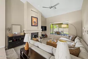 1008 W Barcelona Dr, Gilbert, AZ 85233 - Photo 10