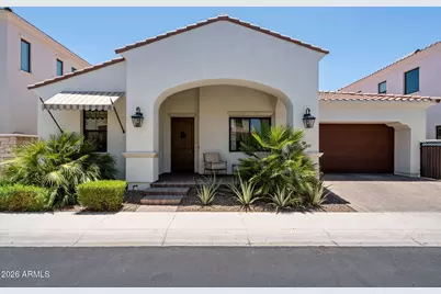 3927 E Crittenden Lane, Phoenix, AZ 85018 - Photo 1