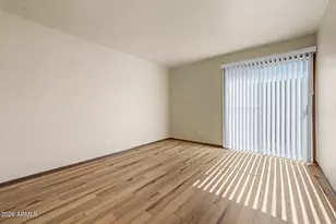 826 S Casitas Dr, Tempe, AZ 85281 - Photo 6