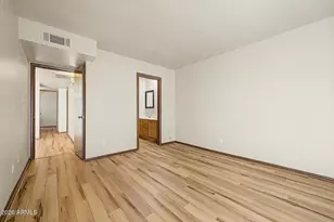 826 S Casitas Dr, Tempe, AZ 85281 - Photo 12