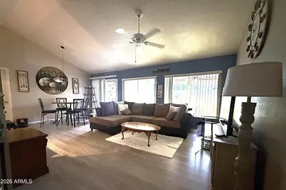 1238 E Kerry Lane, Phoenix, AZ 85024 - Photo 8