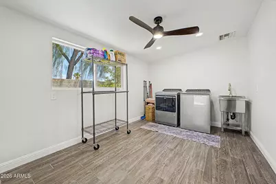 18261 N 1st Avenue, Phoenix, AZ 85023 - Photo 28