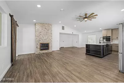 18261 N 1st Avenue, Phoenix, AZ 85023 - Photo 6