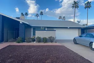 8820 E Kalil Dr, Scottsdale, AZ 85260 - Photo 2