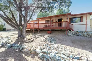 81 Oakmont St, Prescott, AZ 86305 - Photo 1