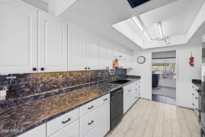 10030 W Desert Rock Drive, Sun City, AZ 85351 - Photo 16