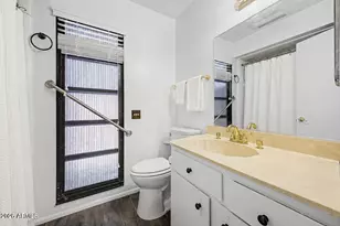 10030 W Desert Rock Dr, Sun City, AZ 85351 - Photo 8