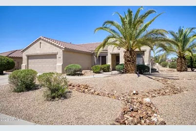 17622 N Eagle Crest Drive N, Surprise, AZ 85374 - Photo 2