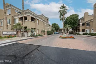4644 N 22nd St, Phoenix, AZ 85016 - Photo 2