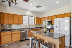12634 N 148th Ct, Surprise, AZ 85379 - Photo 10