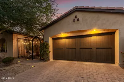 9108 S 15th Way, Phoenix, AZ 85042 - Photo 1