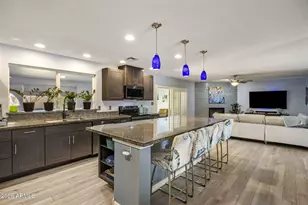 417 E Beck Ln, Phoenix, AZ 85022 - Photo 1