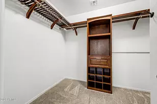 2318 W Alicia Dr, Phoenix, AZ 85041 - Photo 36
