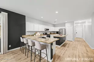 2318 W Alicia Dr, Phoenix, AZ 85041 - Photo 10