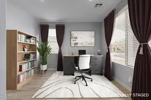 2318 W Alicia Dr, Phoenix, AZ 85041 - Photo 4