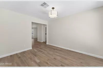 7214 W Sierra Vista Drive, Glendale, AZ 85303 - Photo 8