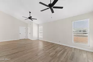 7214 W Sierra Vista Dr, Glendale, AZ 85303 - Photo 6