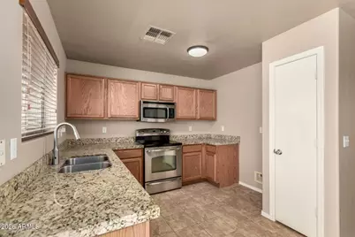 7917 W Napoli Street, Phoenix, AZ 85043 - Photo 4