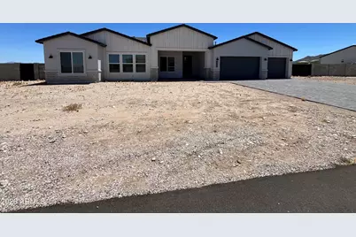 20255 W Highland Avenue, Litchfield Park, AZ 85340 - Photo 2