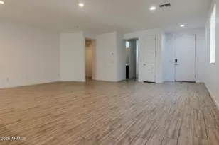 3830 S 64th Dr, Phoenix, AZ 85043 - Photo 8