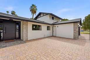 524 W Harmont Dr, Phoenix, AZ 85021 - Photo 4