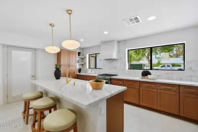 524 W Harmont Drive, Phoenix, AZ 85021 - Photo 14
