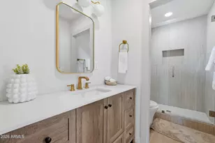 524 W Harmont Dr, Phoenix, AZ 85021 - Photo 34