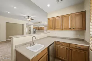 530 N Mammoth Way, Chandler, AZ 85225 - Photo 24