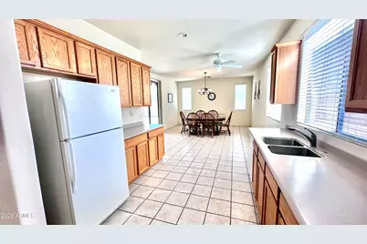 16863 W Weymouth Road, Surprise, AZ 85374 - Photo 2