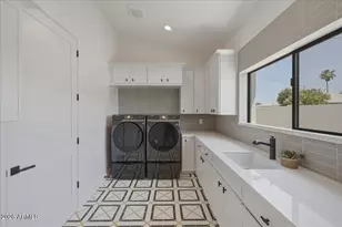 6050 E Hollyhock St, Phoenix, AZ 85018 - Photo 56