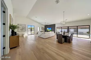 6050 E Hollyhock St, Phoenix, AZ 85018 - Photo 8