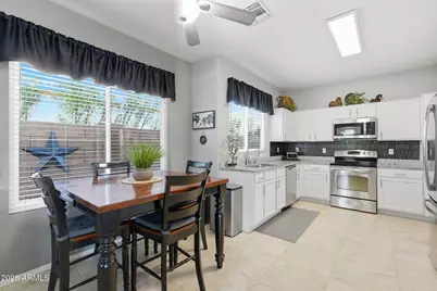 9506 E Kilarea Avenue, Mesa, AZ 85209 - Photo 16