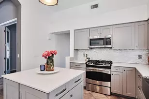 25836 N 43rd Pl, Phoenix, AZ 85050 - Photo 8