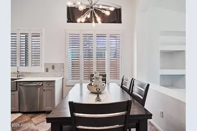 25836 N 43rd Place, Phoenix, AZ 85050 - Photo 10