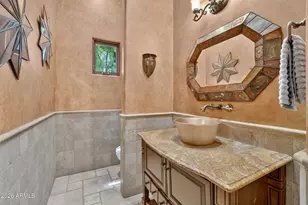 5807 E Orange Blossom Ln, Phoenix, AZ 85018 - Photo 26