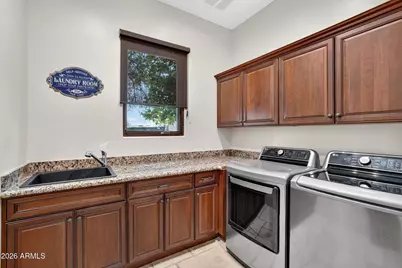 5807 E Orange Blossom Lane, Phoenix, AZ 85018 - Photo 38