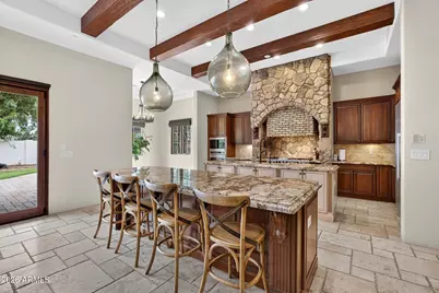 5807 E Orange Blossom Lane, Phoenix, AZ 85018 - Photo 10