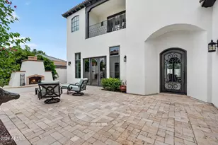 5807 E Orange Blossom Ln, Phoenix, AZ 85018 - Photo 2