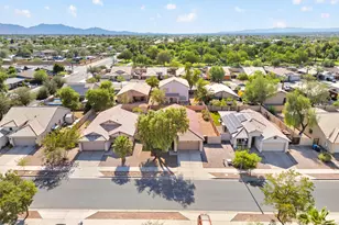 6632 S 18th Dr, Phoenix, AZ 85041 - Photo 2