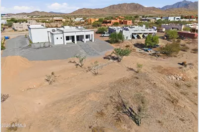 8296 S 132nd Avenue, Goodyear, AZ 85338 - Photo 8