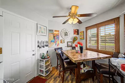 10344 W Hutton Drive, Sun City, AZ 85351 - Photo 16