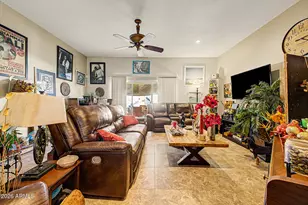 10344 W Hutton Dr, Sun City, AZ 85351 - Photo 14