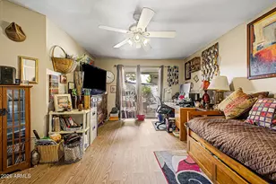 10344 W Hutton Dr, Sun City, AZ 85351 - Photo 24