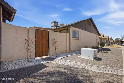 8520 W Palm Lane #1130, Phoenix, AZ 85037 - Photo 30