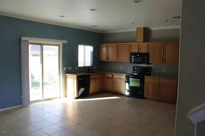 8851 W Dahlia Drive, Peoria, AZ 85381 - Photo 2