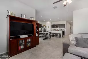 5146 E Diatomite Dr, San Tan Valley, AZ 85143 - Photo 8
